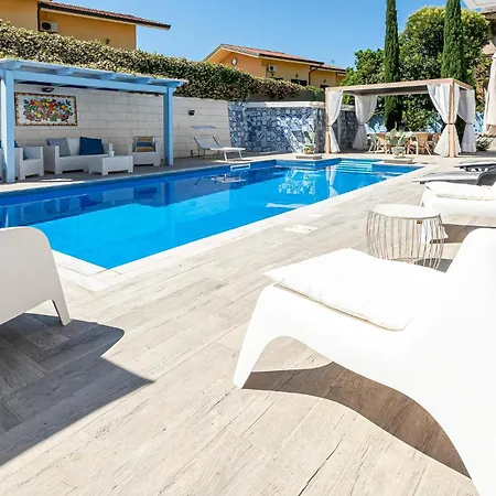 Holiday home Amazing In Laura With Outdoor Swimming Pool Paestum